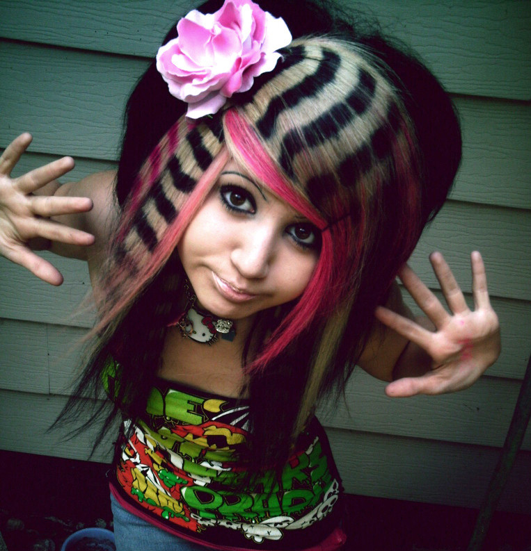 scene girl look